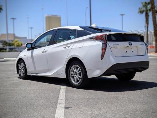 2018 Toyota Prius Three