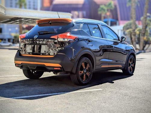 2018 Nissan Kicks SV
