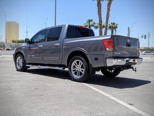 2013 Nissan Titan SV