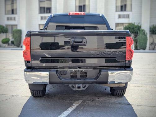2014 Toyota Tundra SR