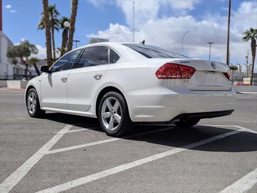 2015 Volkswagen Passat 1.8T Limited Edition