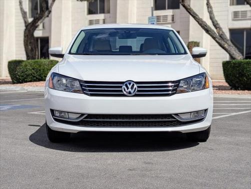 2015 Volkswagen Passat 1.8T Limited Edition