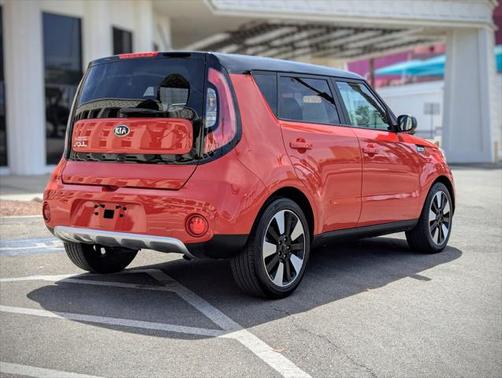 2017 Kia Soul +