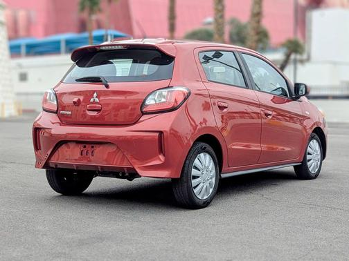 2021 Mitsubishi Mirage ES