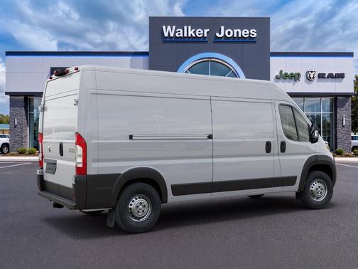 Bright White Clearcoat 2026 RAM ProMaster 2500 High Roof
