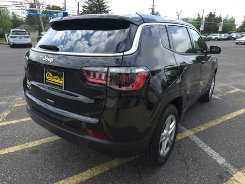 2023 Jeep Compass Sport