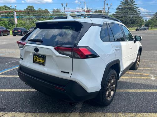 2023 Toyota RAV4 Hybrid Woodland Edition