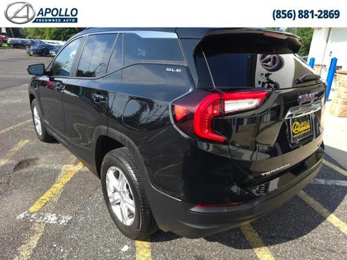 2022 GMC Terrain SLE