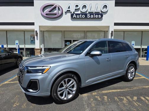 2025 Audi Q7 55 Premium Plus
