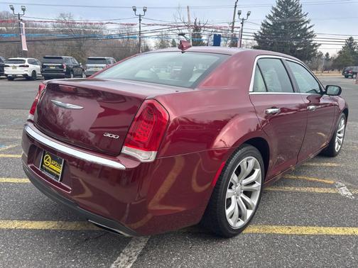 2018 Chrysler 300 Limited