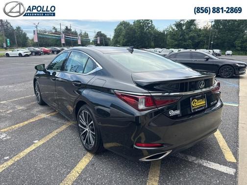 2022 Lexus ES 350 Base