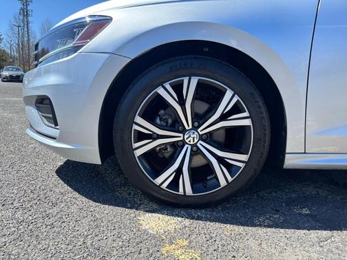 2021 Volkswagen Passat 2.0T SE