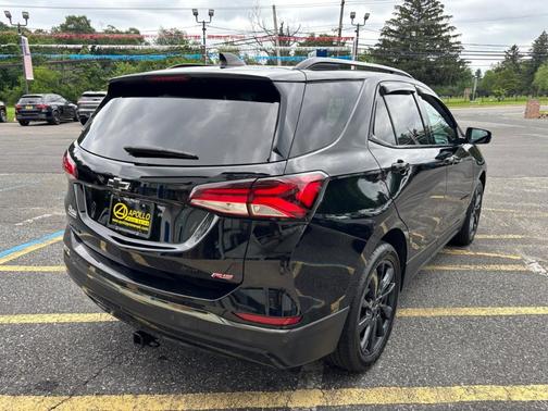 2022 Chevrolet Equinox RS