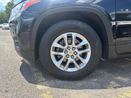 2021 Chevrolet Traverse LS
