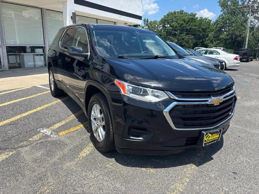 2021 Chevrolet Traverse LS