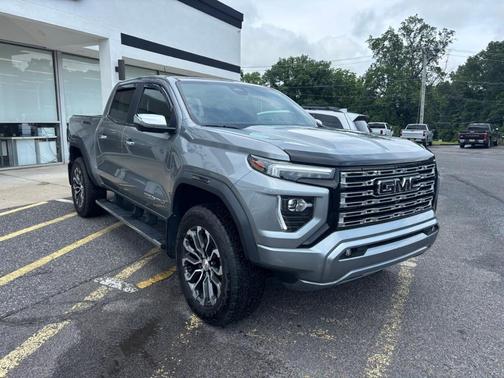 2024 GMC Canyon Denali
