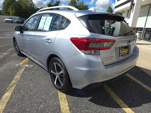2023 Subaru Impreza Premium