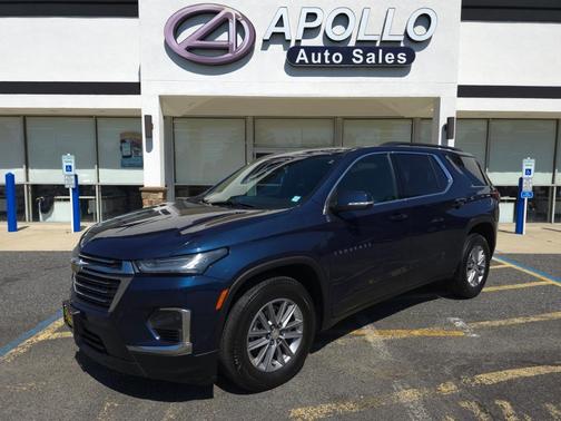 2022 Chevrolet Traverse LT Cloth