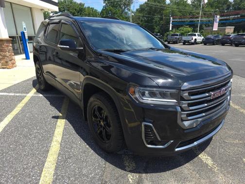 2020 GMC Acadia AT4