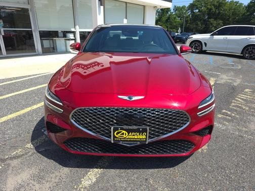 2022 Genesis G70 2.0T