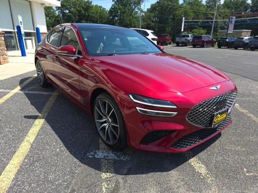 2022 Genesis G70 2.0T