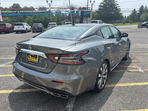2021 Nissan Maxima Platinum