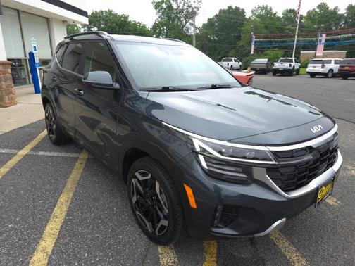 2024 Kia Seltos SX