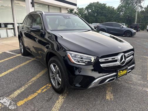 2022 Mercedes-Benz GLC 300 Base 4MATIC