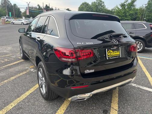 2022 Mercedes-Benz GLC 300 Base 4MATIC