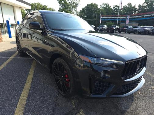 2022 Maserati Levante Modena