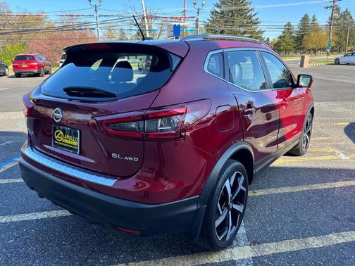 2022 Nissan Rogue Sport SL