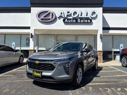 2025 Chevrolet Trax LS