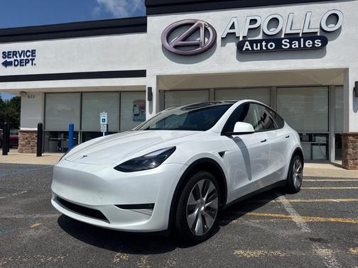 2023 Tesla Model Y Long Range