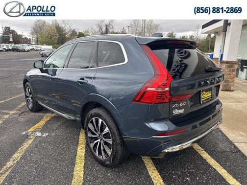 2023 Volvo XC60 B5 Plus Bright Theme