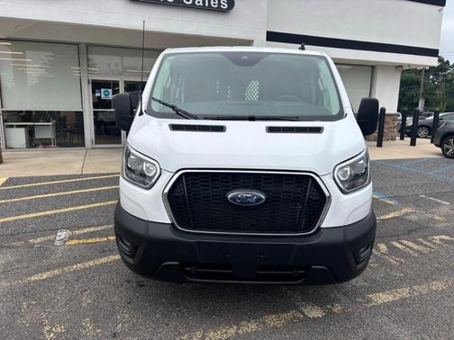 2023 Ford Transit-250