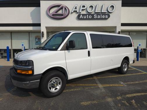 2024 Chevrolet Express 3500 LT