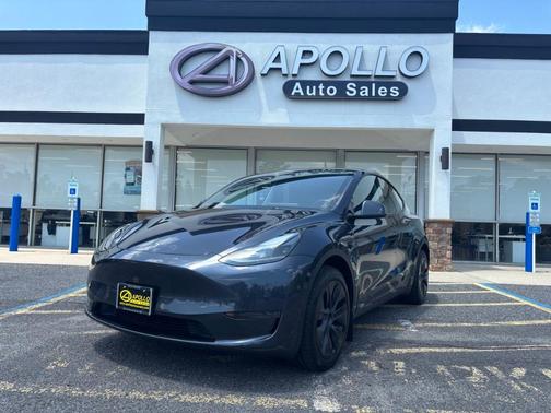 2025 Tesla Model Y Long Range