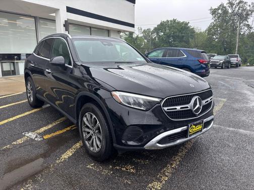 2024 Mercedes-Benz GLC 300 Base 4MATIC