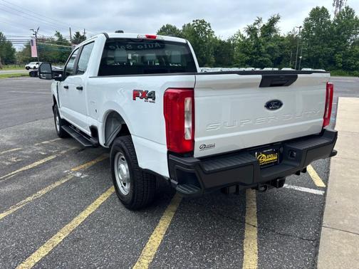 2024 Ford F-250 XL