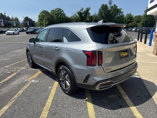 2022 Kia Sorento Hybrid S