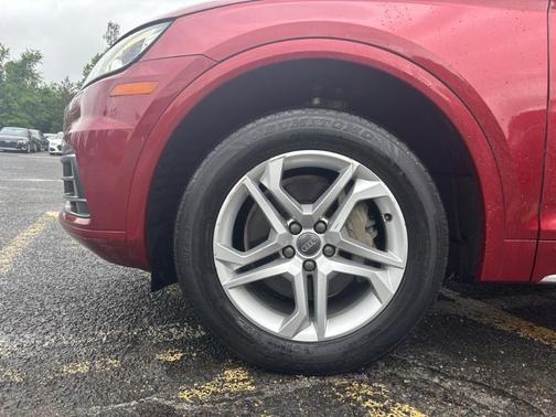 2018 Audi Q5 2.0T Premium Plus