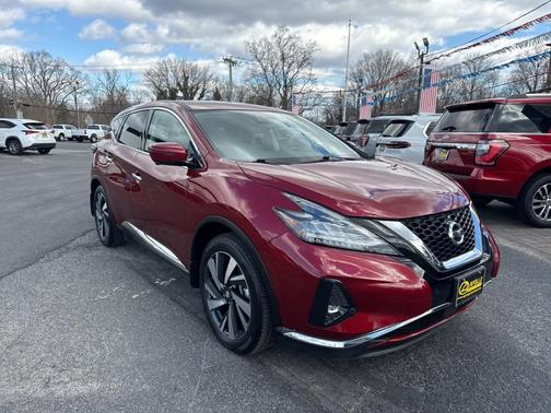 2022 Nissan Murano SL