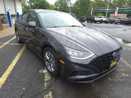 2022 Hyundai SONATA SEL