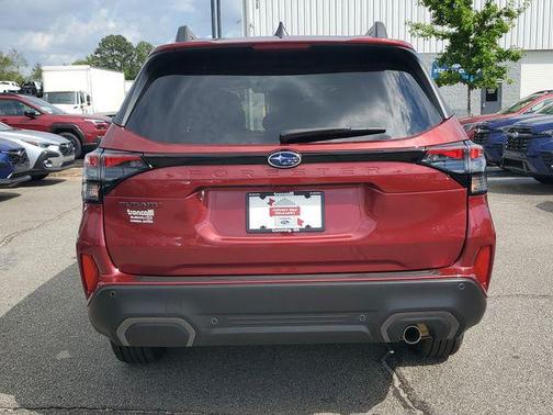 Crimson Red Pearl 2025 Subaru Forester Limited