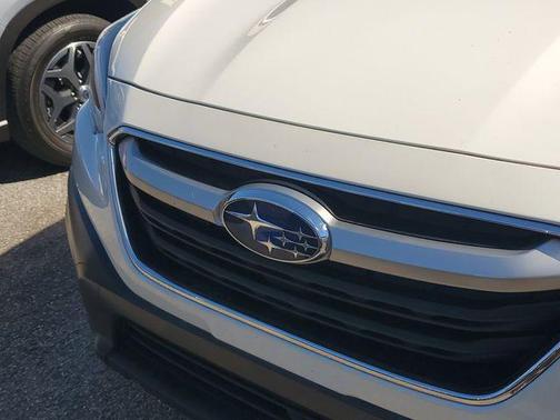 2021 Subaru Outback Base