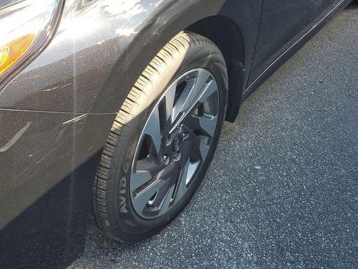 2025 Subaru Legacy Limited