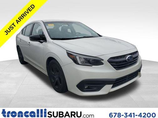 Crystal White Pearl 2022 Subaru Legacy Sport