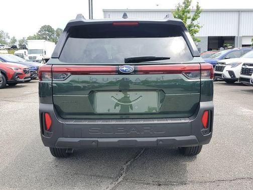Deep Emerald 2026 Subaru Outback Premium