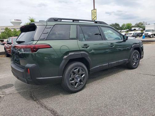 Deep Emerald 2026 Subaru Outback Premium