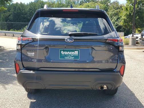 2025 Subaru Forester Base